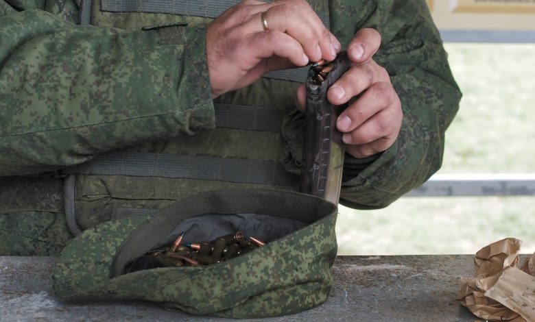 Фото - Восемь тысяч повесток, тероборона, ошибки военкома — военкомат рассказал о ходе мобилизации в Петербурге